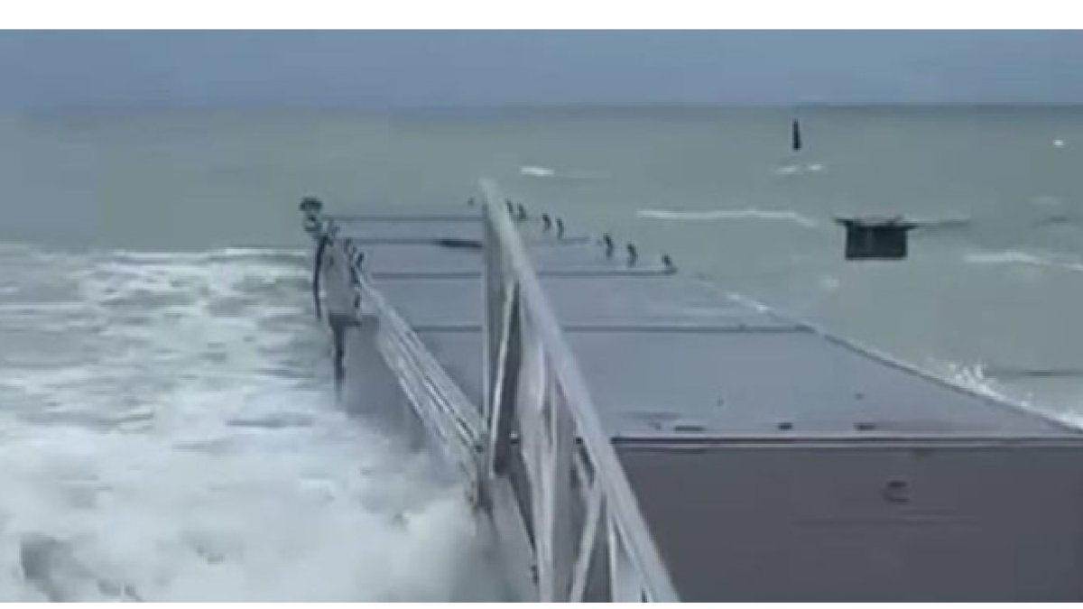 El muelle de Cartagena, recién inaugurado, que costó 5.154 millones de pesos pero que se tragó el mar: ¿quién responde?