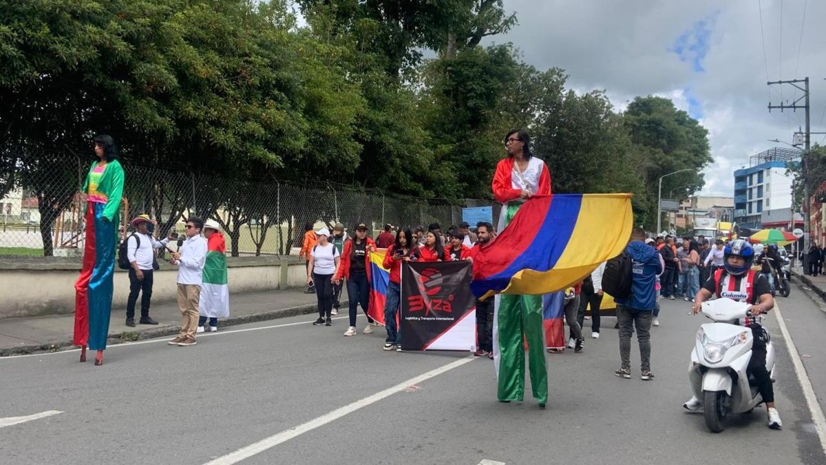 Con una movilización pacífica en la frontera, representantes gremiales llamaron al diálogo entre Colombia y Ecuador como salida a la crisis bilateral