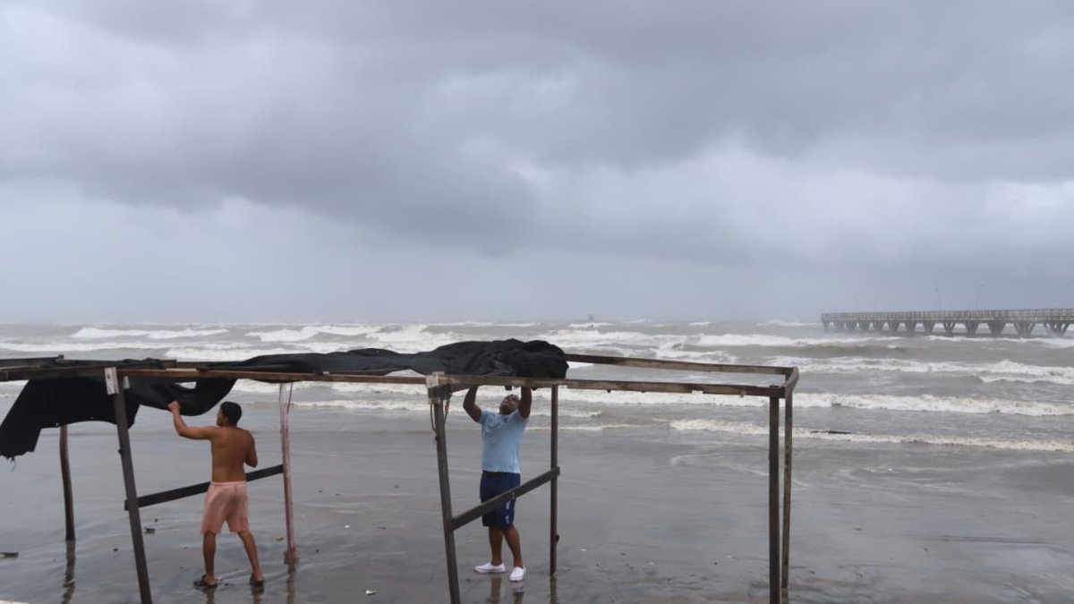 Oleaje de hasta cuatro metros y vientos intensos mantienen en alerta al Caribe colombiano mientras comunidades costeras reportan graves afectaciones
