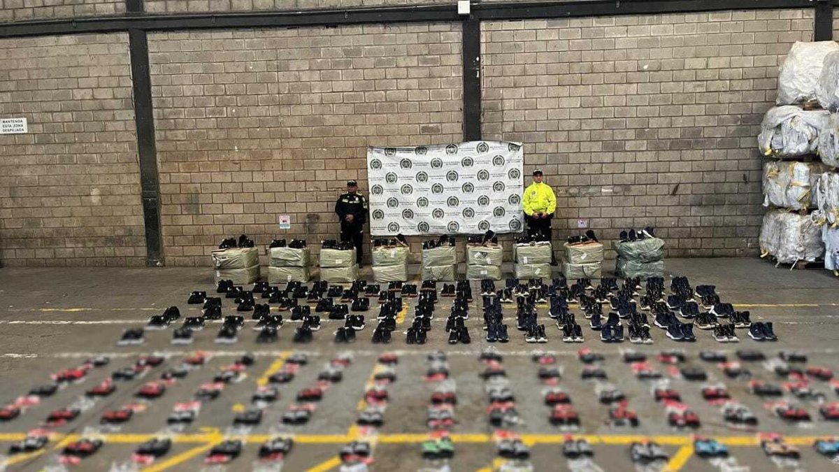 así hallaron una 'megabodega' con cerca de 1.000 pares de zapatos ilegales valorados en $279 millones