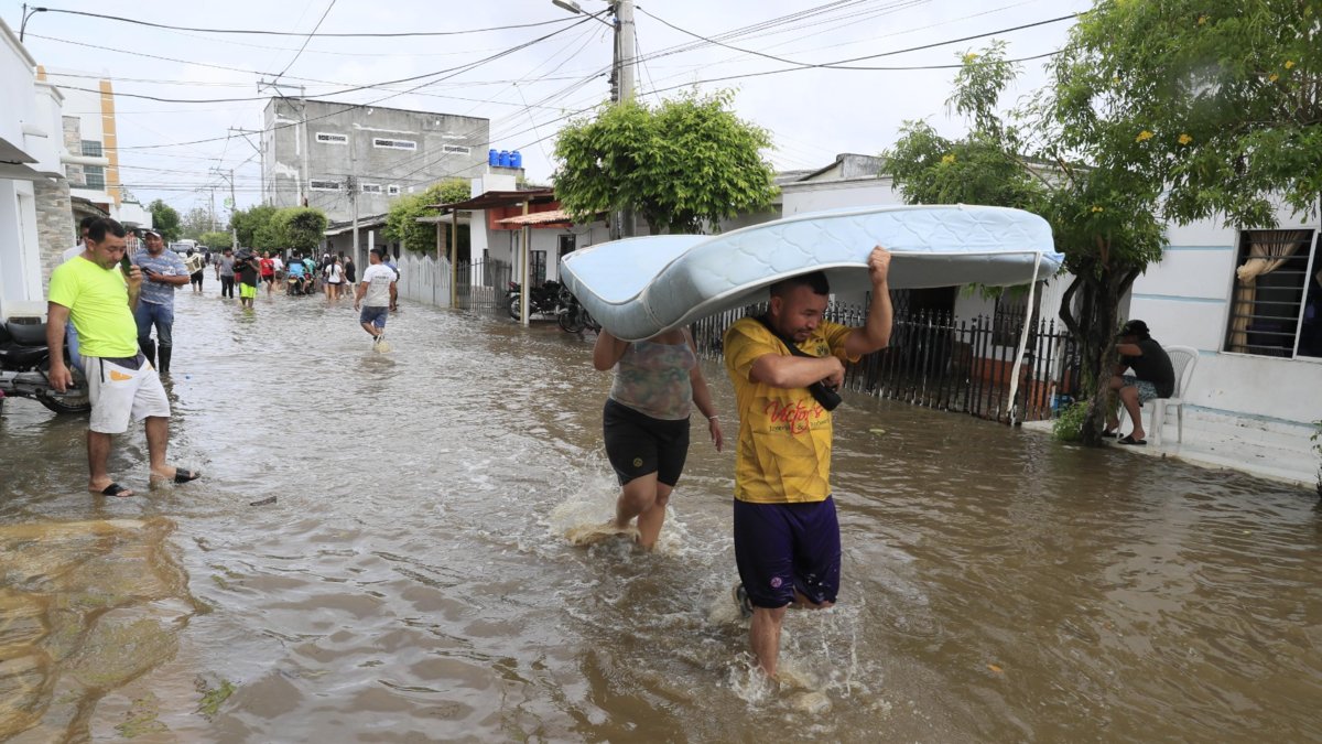 Córdoba suspende el calendario escolar en 27 municipios paralizados por la furia del cambio climático