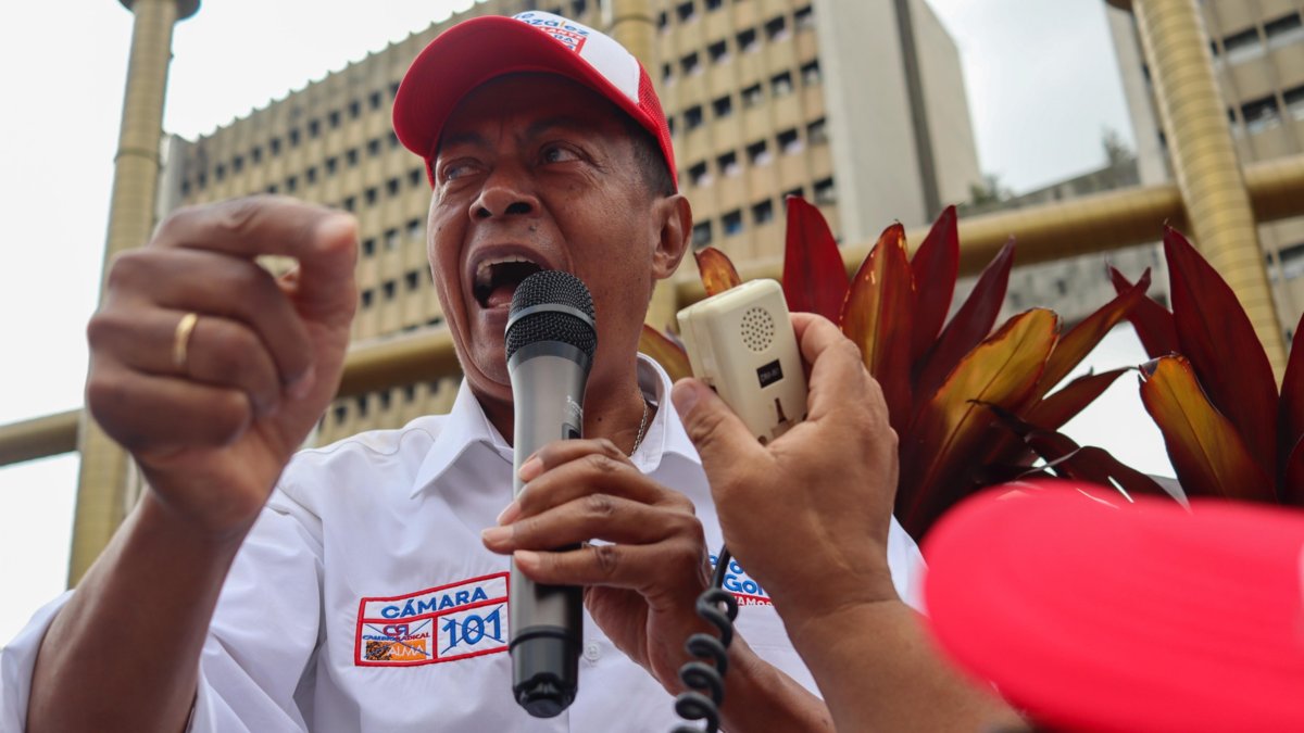 el 'profe González' busca repetir curul por Valle