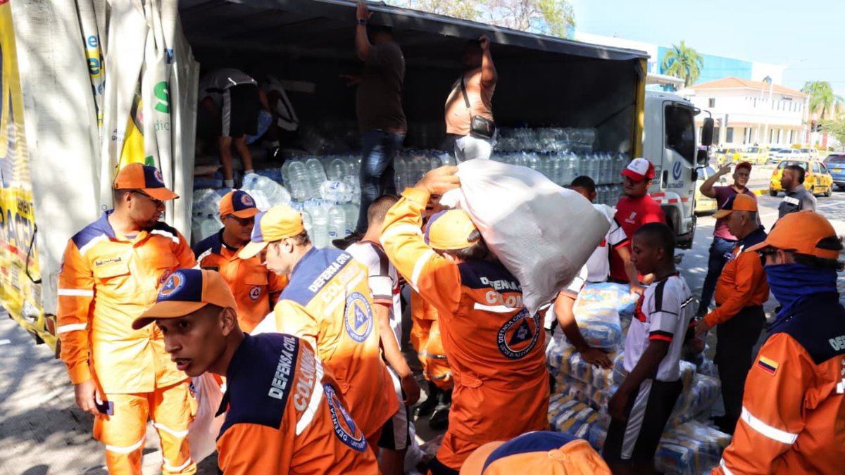 Atlántico envía 43 toneladas de ayuda humanitaria a Córdoba para atender a familias damnificadas por inundaciones
