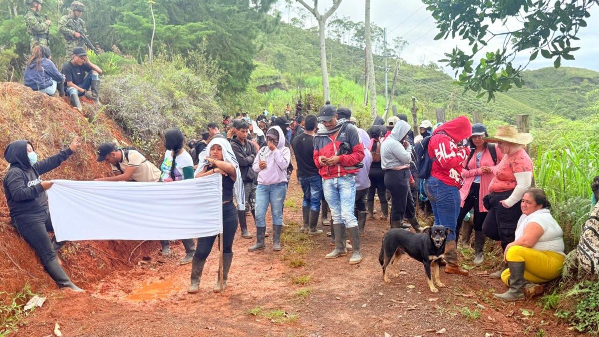 ciudadanos alertaron sobre presiones de disidentes de las Farc