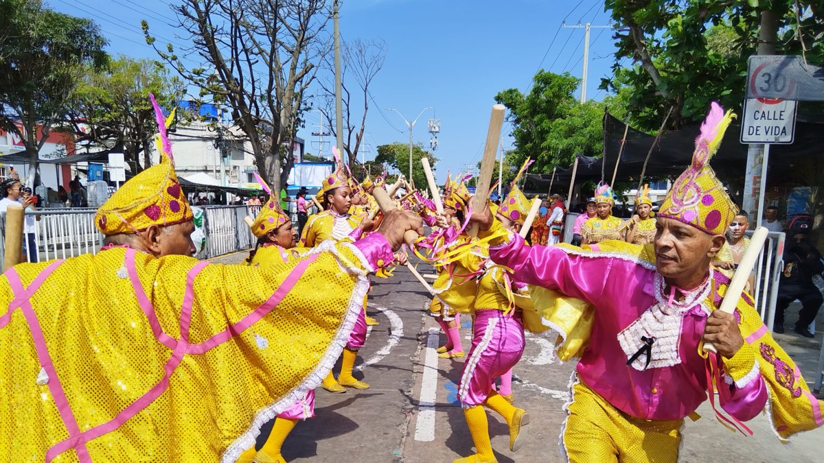¡A punto de comenzar la Gran Parada de Tradición 2026! Así está preparada la Vía 40 para el segundo día del Carnaval de Barranquilla
