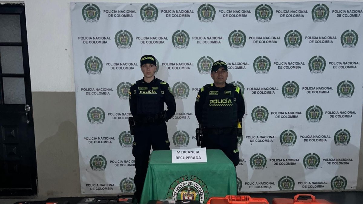 Ladrones intentaron huir con equipos de audio valorados en $200 millones, pero la Policía los recuperó en cambuche de Puente Aranda