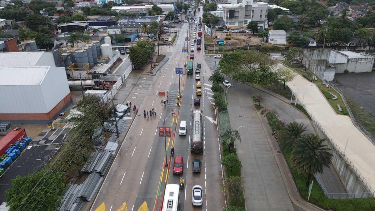 desde este jueves 19 de febrero levantan pico y placa en la vía 40 tras desmontaje total de palcos del Carnaval