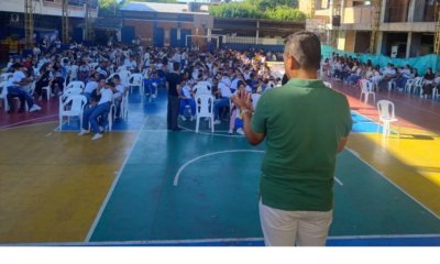 la fundación en la frontera que combate la extraedad escolar y la crisis emocional de adolescentes