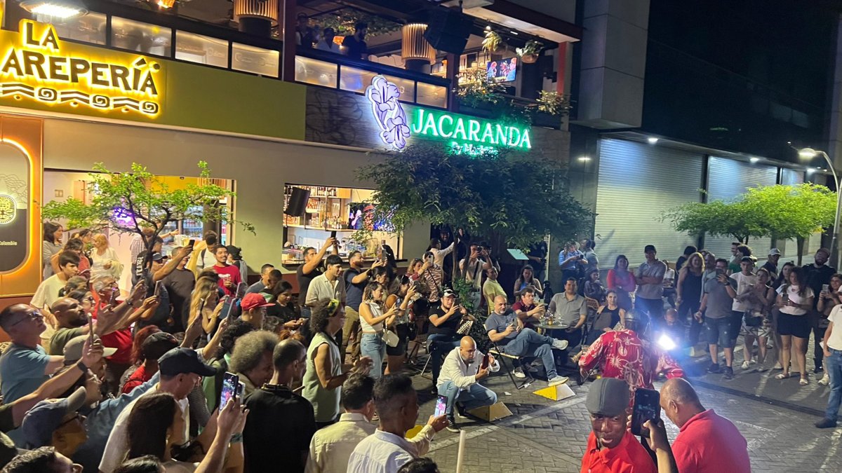 tributo en el Bulevar del Río y Barrio Obrero