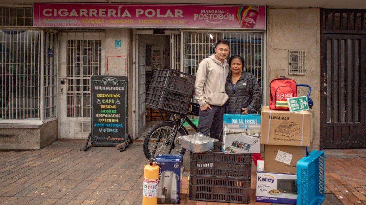 bicicletas, vitrinas, cajas registradoras y más