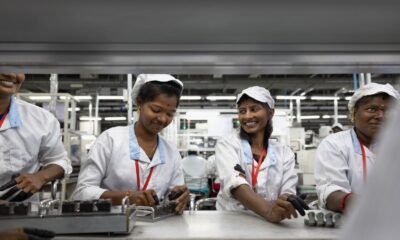 Apple enseña Swift y robótica en toda su cadena de suministro en India