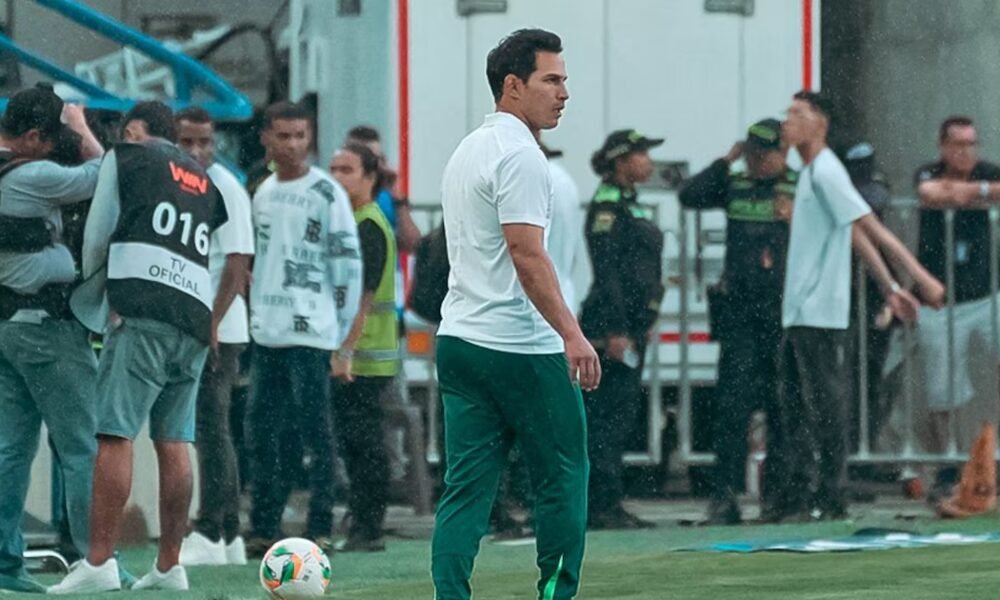 Atlético Nacional definió el futuro del técnico Diego Arias: esto pasará después de la Copa Sudamericana