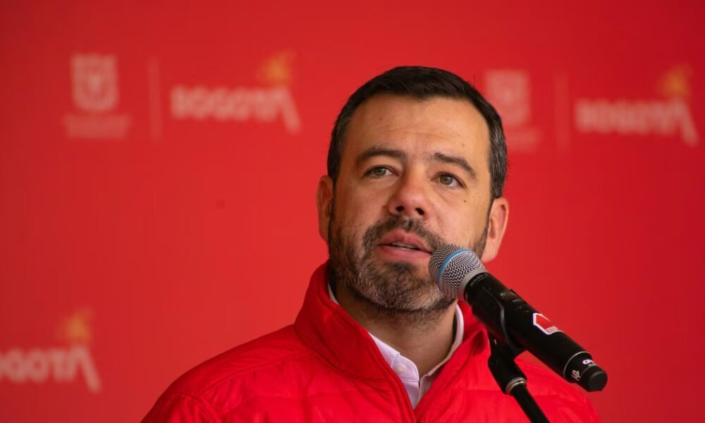 Ciclovía en Bogotá: Alcalde Galán cuestionó al Idrd por falta de equipos a un funcionario