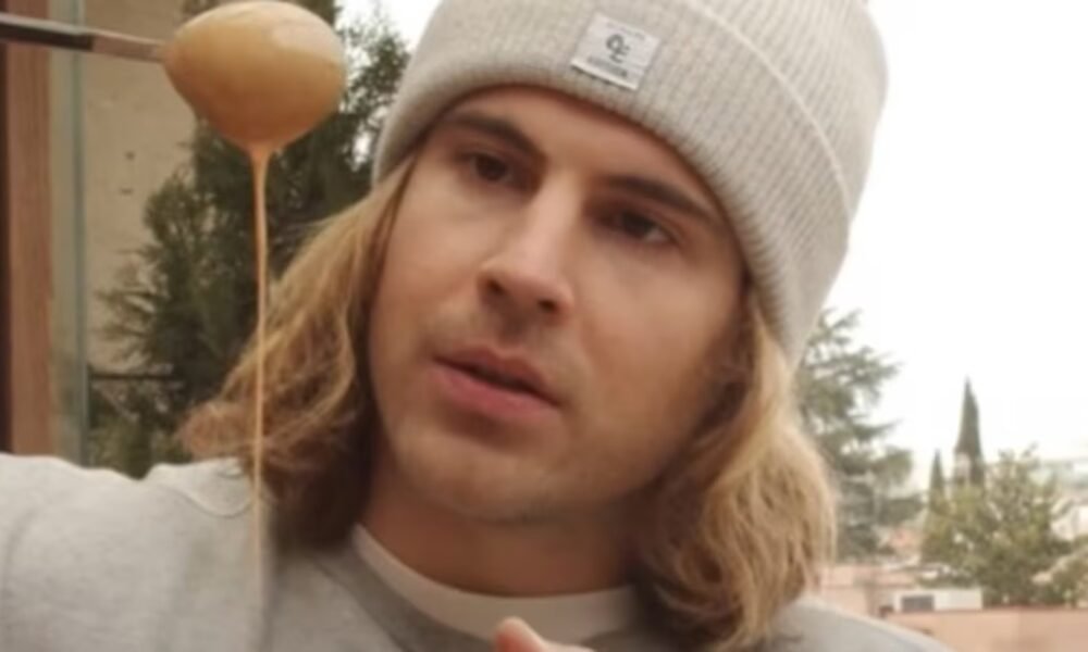 Daniel Sancho, homicida del colombiano Edwin Arrieta, le pidió ayuda a su exnovia desde la prisión en Tailandia