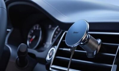 El cargador magnético para coche compatible con iPhone que mantiene la batería al 100% en viajes largos