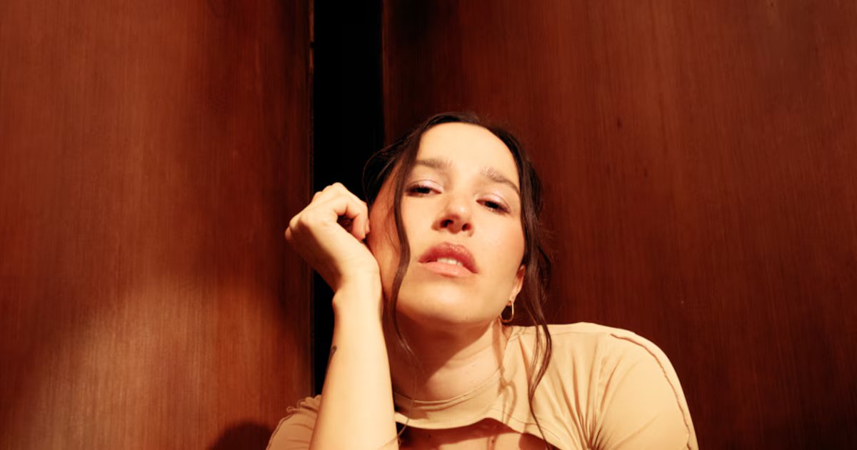 Elsa y Elmar celebra sus 12 años de trayectoria con una sesión audiovisual de Spotify que reimagina su universo musical