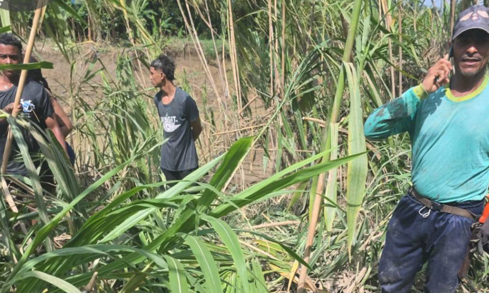 Hallaron el cadáver de la niña que cayó con su abuela al río Currulao en Turbo, Antioquia, cuando lo intentaban cruzar