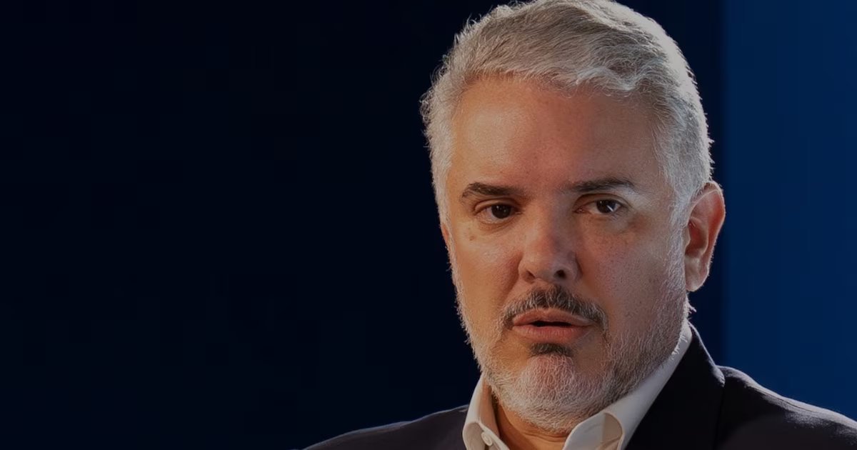 Iván Duque califica de “torpeza” la inversión forzosa a bancos propuesta por el Gobierno