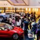 La encarnizada guerra de precios hace que BYD, Tesla y Xiaomi prueban técnicas más agresivas para vender coches