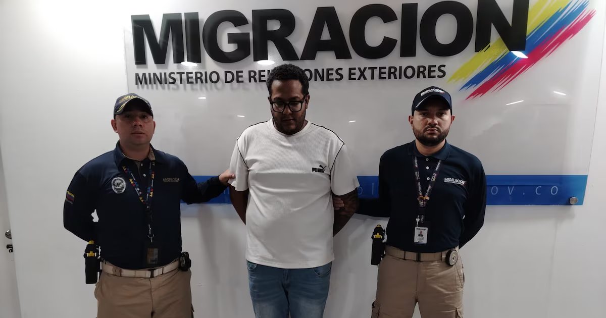 La policía colombiana extraditó a alias Ñoño, uno de los criminales más buscados en Colombia por homicidio y secuestro