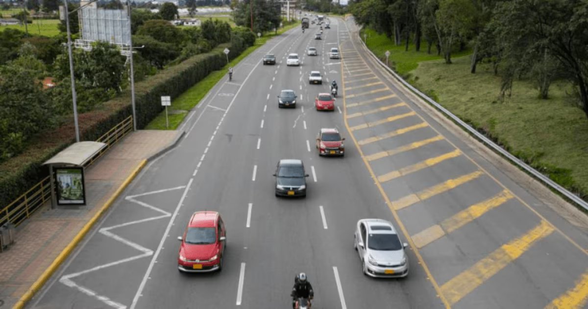 Los carros con estas placas solo podrán salir un día en Bogotá durante la primera semana de febrero: esta es la razón