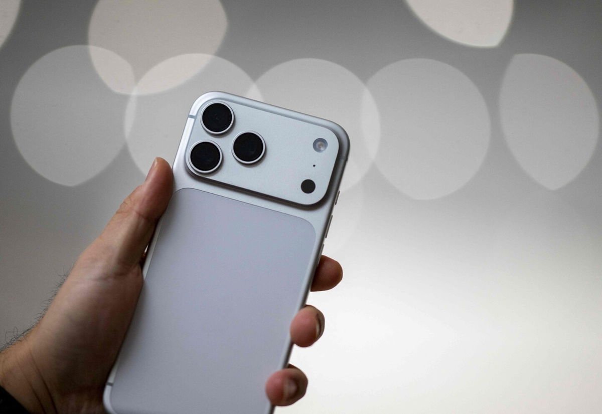 Paradójicamente, al iPhone le podría venir bien la crisis de los chips de memoria