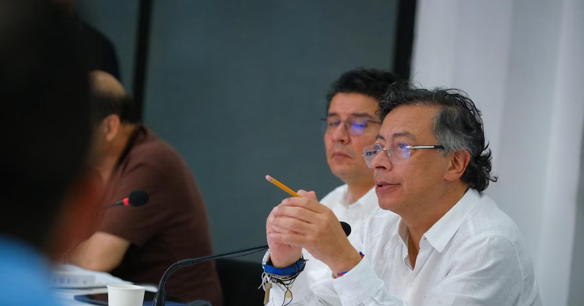 Petro denuncia uso político de ayudas estatales y compra de votos en Córdoba: “Eso es sinvergüenzura electoral”