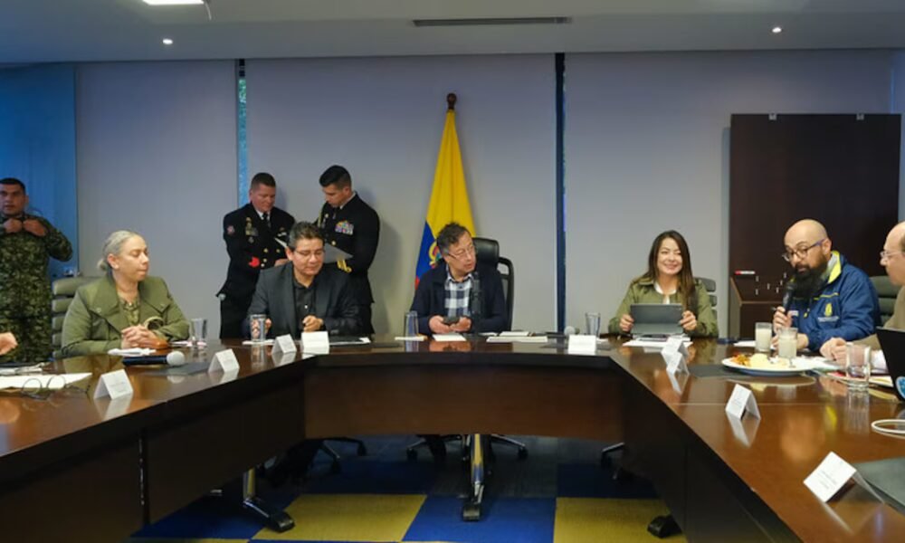 Petro pidió a la Corte Constitucional que levante la suspensión de la emergencia económica para atender la emergencia climática