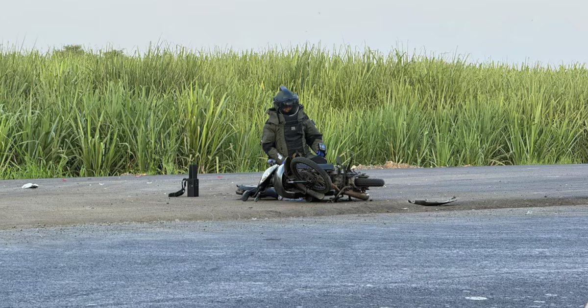 Policía desactivó una moto cargada con explosivos en la vía Panamericana, en el Cauca: investigan posibles autores del ataque frustrado