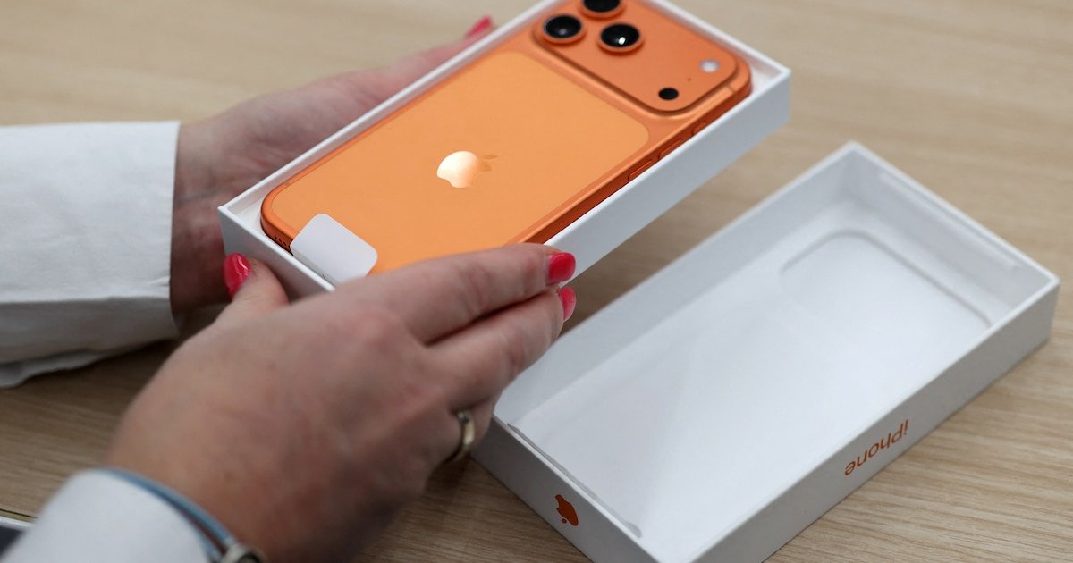 Por qué todo el mundo quiere un iPhone naranja: El secreto de Apple para volver a ser un símbolo de estatus