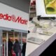 Queda poco para conocer el nuevo iPhone barato, pero ahora el outlet de MediaMarkt tiene el iPhone 16e por menos de 560 euros.
