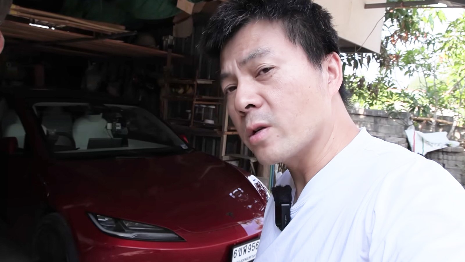 Se pueden recorrer más de 900 km sin parar con el Tesla Model 3 pero este vídeo también demuestra que el sacrificio para conseguirlo no compensa