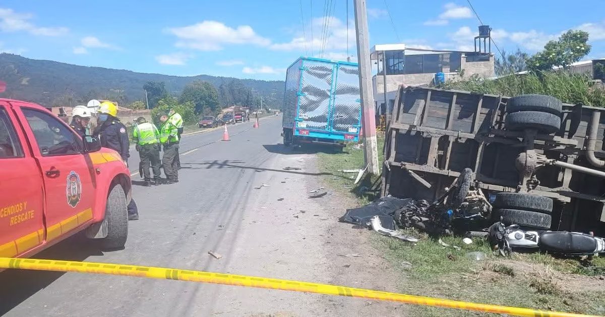Siniestro vial múltiple dejó tres personas muertas y varias heridas en la vía Simijaca-Chiquinquirá: esto se sabe