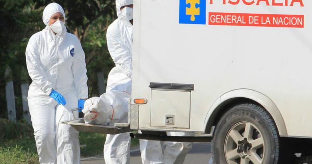 Terror en la vía Panamericana: asalto a carro de valores desató combates con el Ejército y dejó un muerto en el sur del Cauca