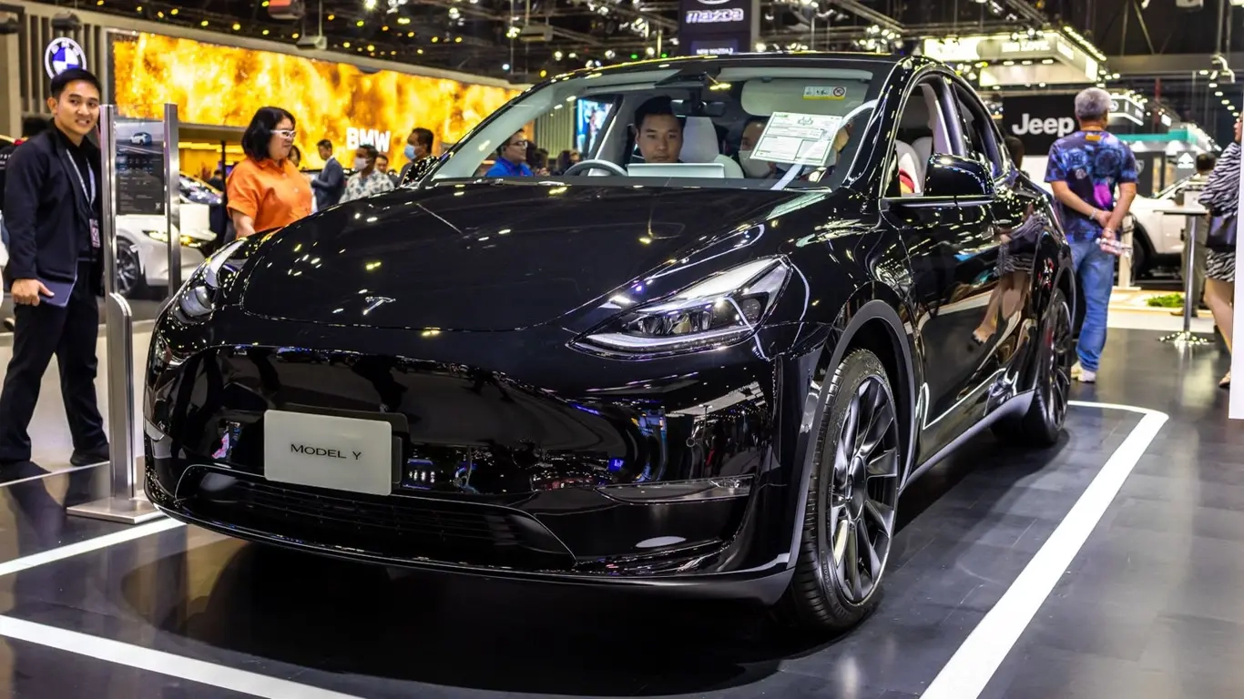 Tesla Model Y líder de ventas en California 2025: cifras y tendencias