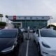 Tesla a contracorriente: el precio de sus usados ​​sub pese a la caída de otros eléctricos
