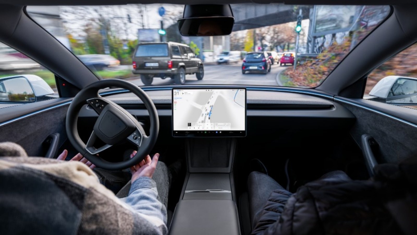 Tesla confiesa el número real de usuarios de su conducción autónoma