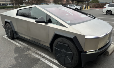 Tesla lanza la versión más barata de Cybertruck y recorta precio del Cyberbeast ante menor demanda