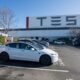 Tesla podría alcanzar los 500 dólares si logra desplegar robotaxis sin supervisión a gran escala