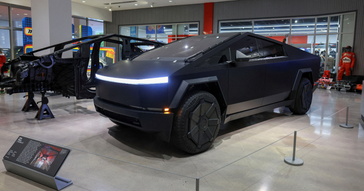 Tesla salva la vida de su dueño y todo queda grabado