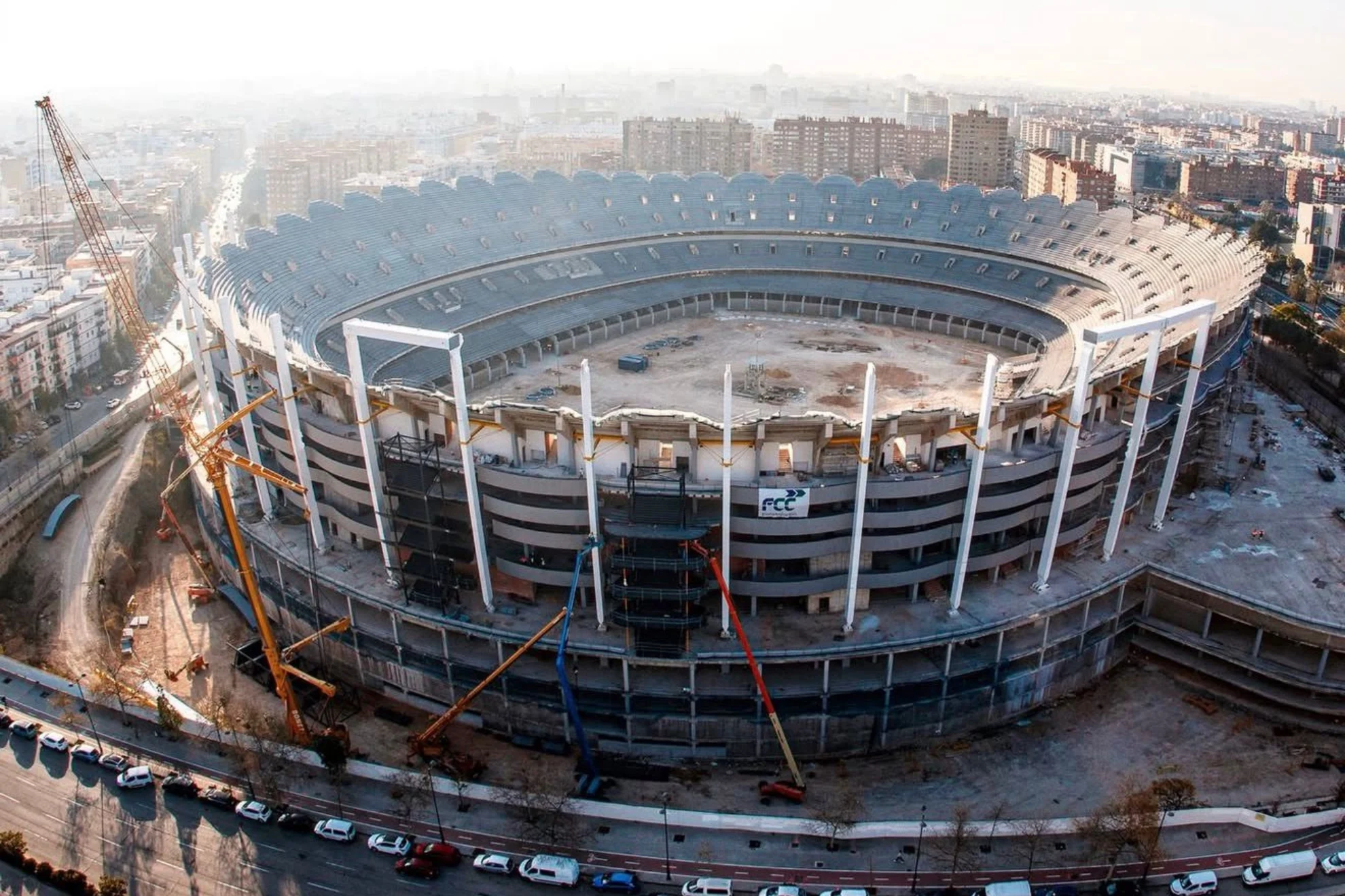 Crisis corporativa — Crisis corporativa en empresas deportivas: lecciones para Colombia