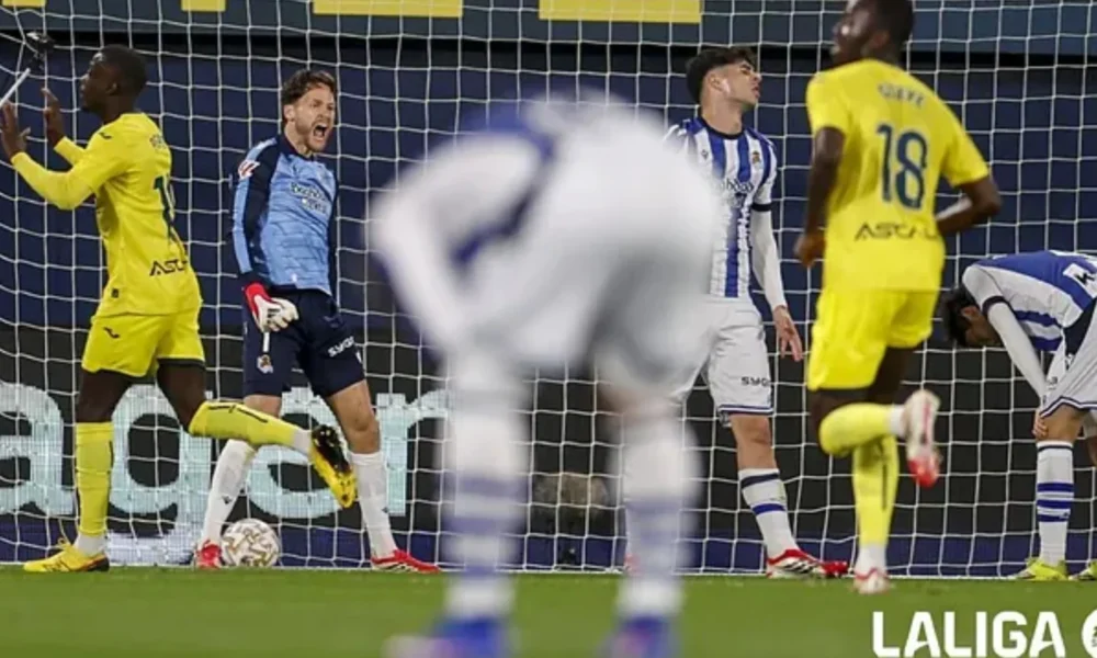 Álex Remiro encaja — Álex Remiro encaja 45 goles en su LaLiga más complicada con la Real Sociedad