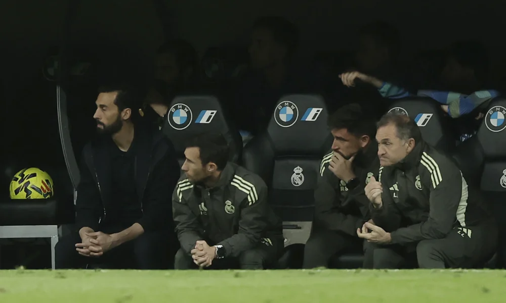 dilema de Florentino Pérez con el nuevo entrenador — Florentino Pérez enfrenta dilema con nuevo entrenador del Real Madrid en 2026