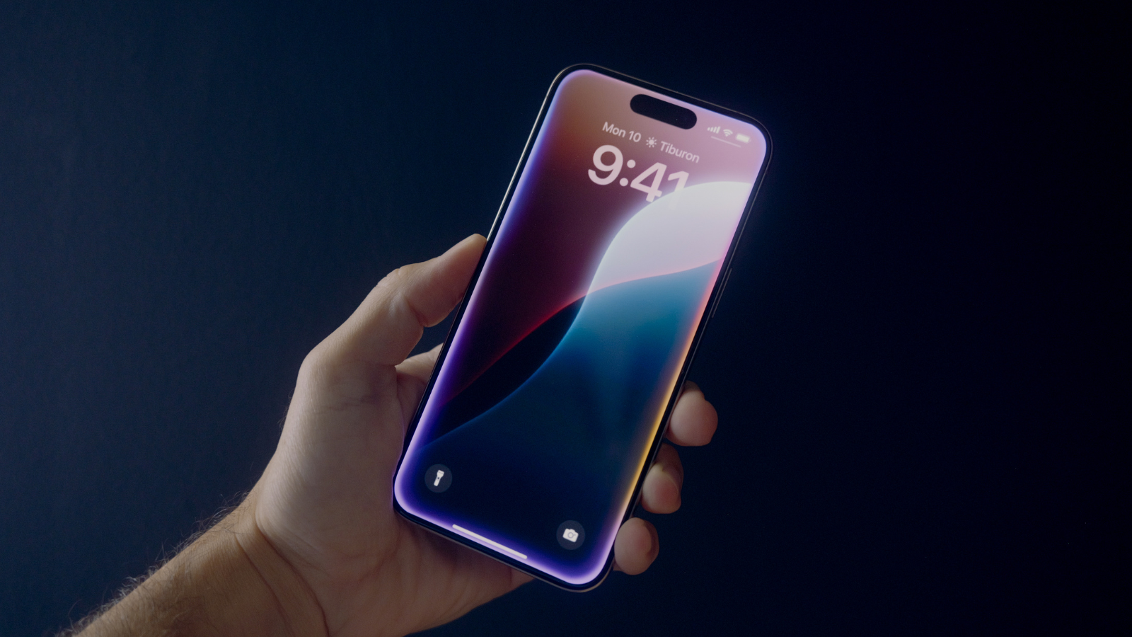 iPhone 14 en su caja