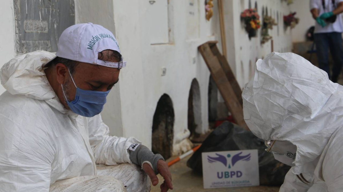 recuperación de cuerpos en los Montes de María — Recuperación de cuerpos en Montes de María: siete víctimas del conflicto identif