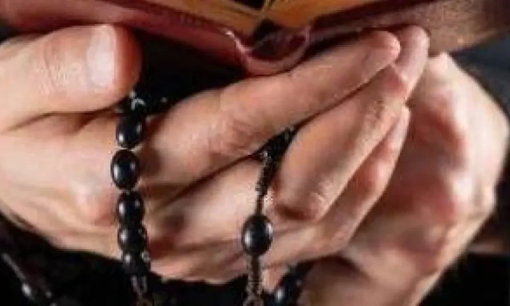 captura de sacerdote — Captura de sacerdote por abuso sexual a menor en Santander: detalles de la inves