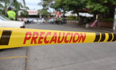la víctima habría recibido cuatro disparos en un establecimiento comercial