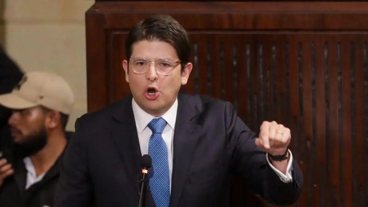 calles, estaciones y día conmemorativo