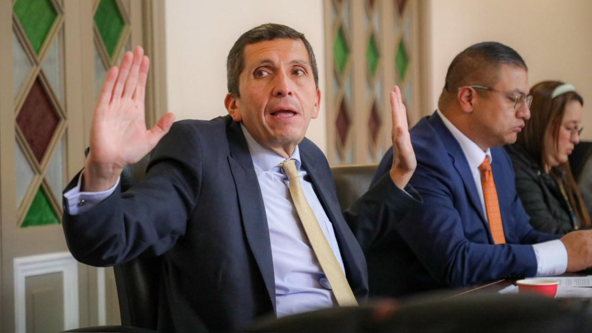 'Entre los manifestantes hay personas con intereses políticos'