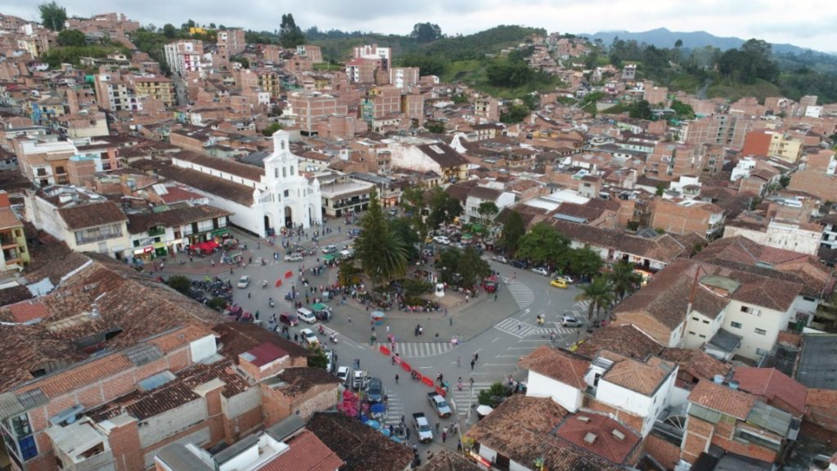 Ahogamiento de bebé en Marinilla: autoridades investigan tragedia en Antioquia